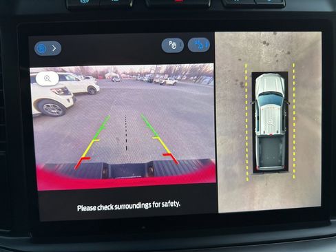 Used 2024 Ford F350 Lariat w/ Chrome Package image 18