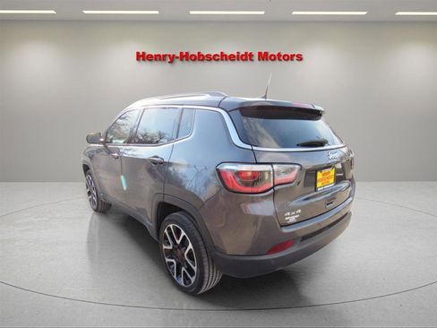 Used 2021 Jeep Compass Limited w/ Sun and Sound Group image 11