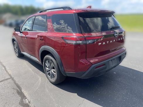 Used 2024 Nissan Pathfinder SV AWD/4WD image 19