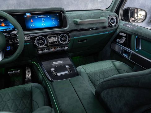 Used 2025 Mercedes-Benz G 63 AMG 4MATIC image 43