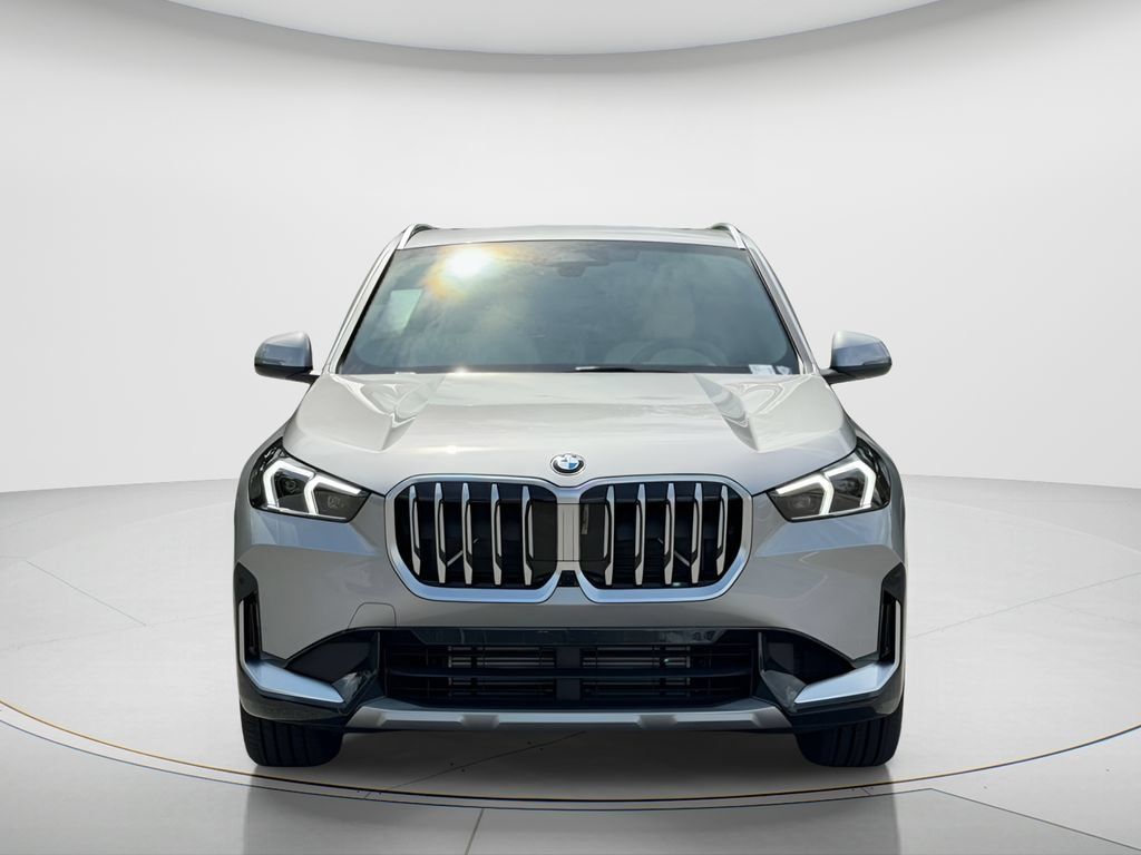 New 2026 BMW X1 xDrive28i w/ Technology Package AWD/4WD image 2