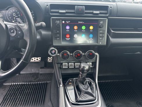 Used 2023 Toyota GR86 Premium w/ ALL Weather Mat Package (TMS) image 18