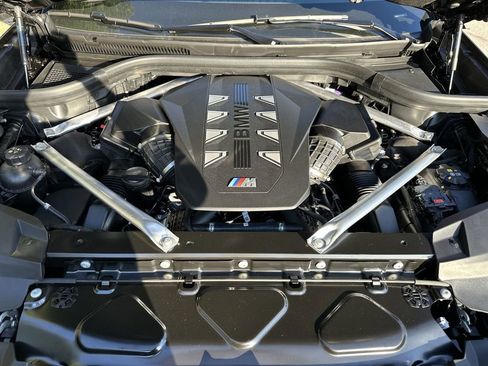 New 2026 BMW X7 M60i image 26