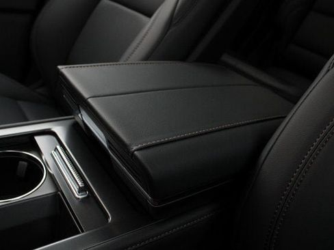 New 2026 Lincoln Nautilus Premier w/ Equipment Group 102A image 49