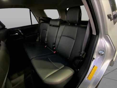 Used 2020 Toyota 4Runner TRD Off-Road Premium w/ Moonroof Package AWD/4WD image 20