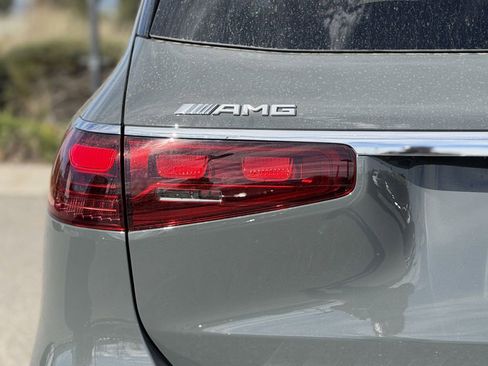 New 2026 Mercedes-Benz GLS 63 AMG 4MATIC image 11