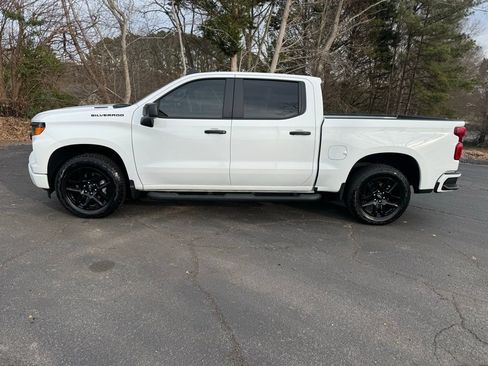 Used 2025 Chevrolet Silverado 1500 Custom w/ Turbomax Blackout Package image 2