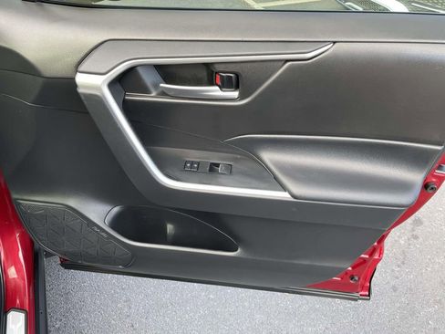 Used 2023 Toyota RAV4 XLE Premium image 47