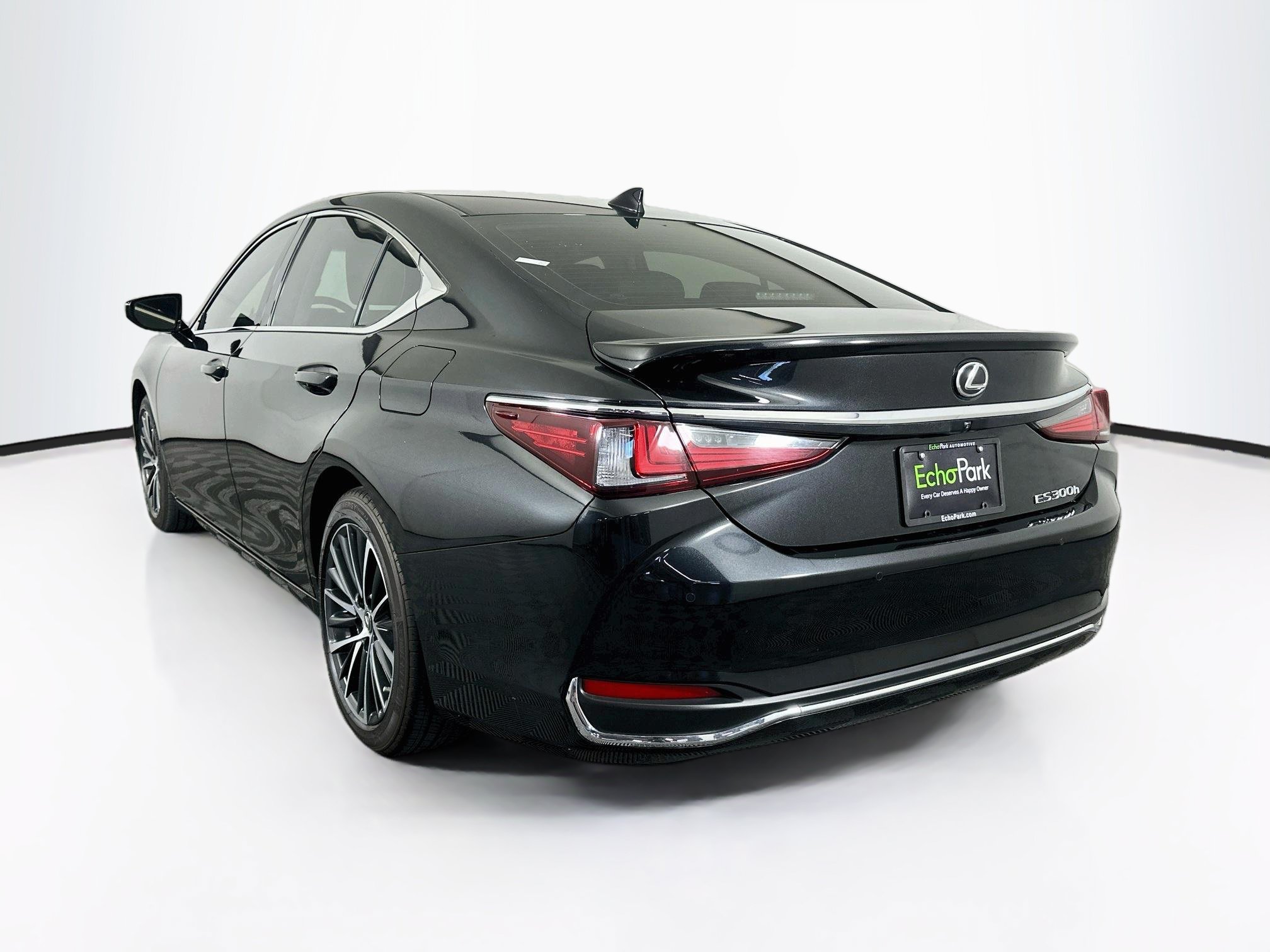 Used 2024 Lexus ES 300h w/ Premium Package FWD image 5