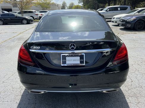 Used 2020 Mercedes-Benz C 300 Sedan image 4