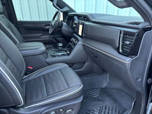 Used 2024 GMC Sierra 1500 AT4X w/ AT4X AEV Edition image 35