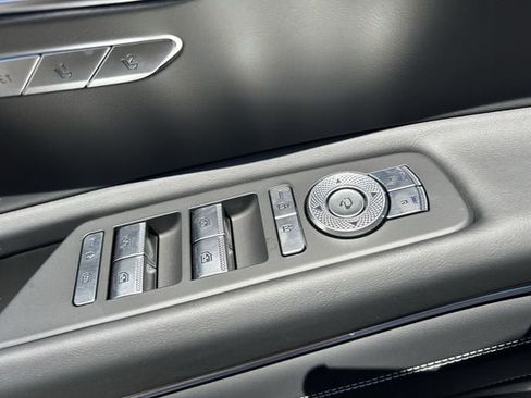 New 2026 Genesis GV80 2.5T RWD image 21