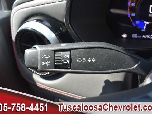 Used 2025 Chevrolet Colorado Z71 w/ Technology Package AWD/4WD image 32