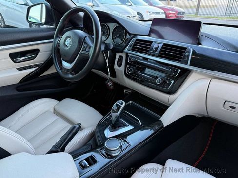 Used 2018 BMW 430i Convertible image 19