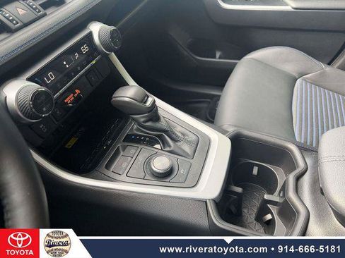 Certified 2022 Toyota RAV4 XSE AWD/4WD image 23