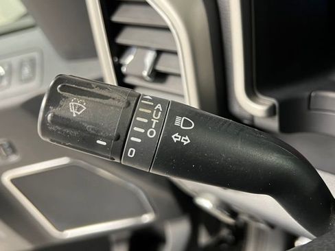 Used 2022 Ford F350 Lariat w/ Lariat Ultimate Package image 28