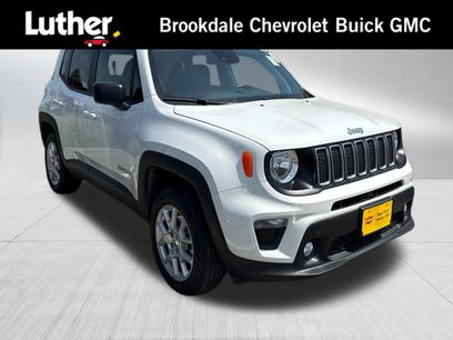 Used 2023 Jeep Renegade Latitude w/ Premium Group