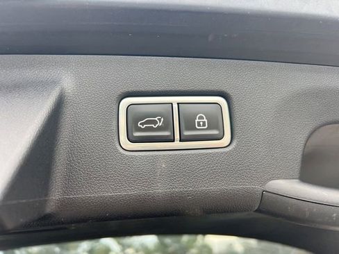 Used 2022 Kia Sorento SX image 35