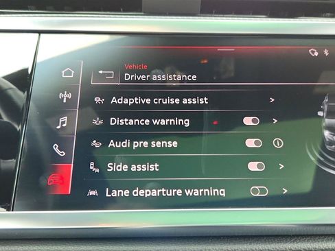 Used 2025 Audi Q3 2.0T Premium AWD/4WD image 37