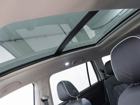 New 2026 Volkswagen Atlas SEL Premium R-Line image 14