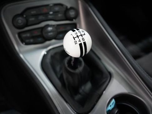 Used 2023 Dodge Challenger R/T w/ Plus Package image 28