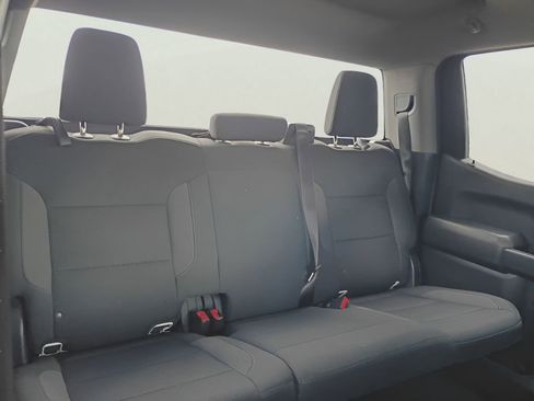 Used 2018 Chevrolet Silverado 1500 W/T w/ Black Out Edition image 19