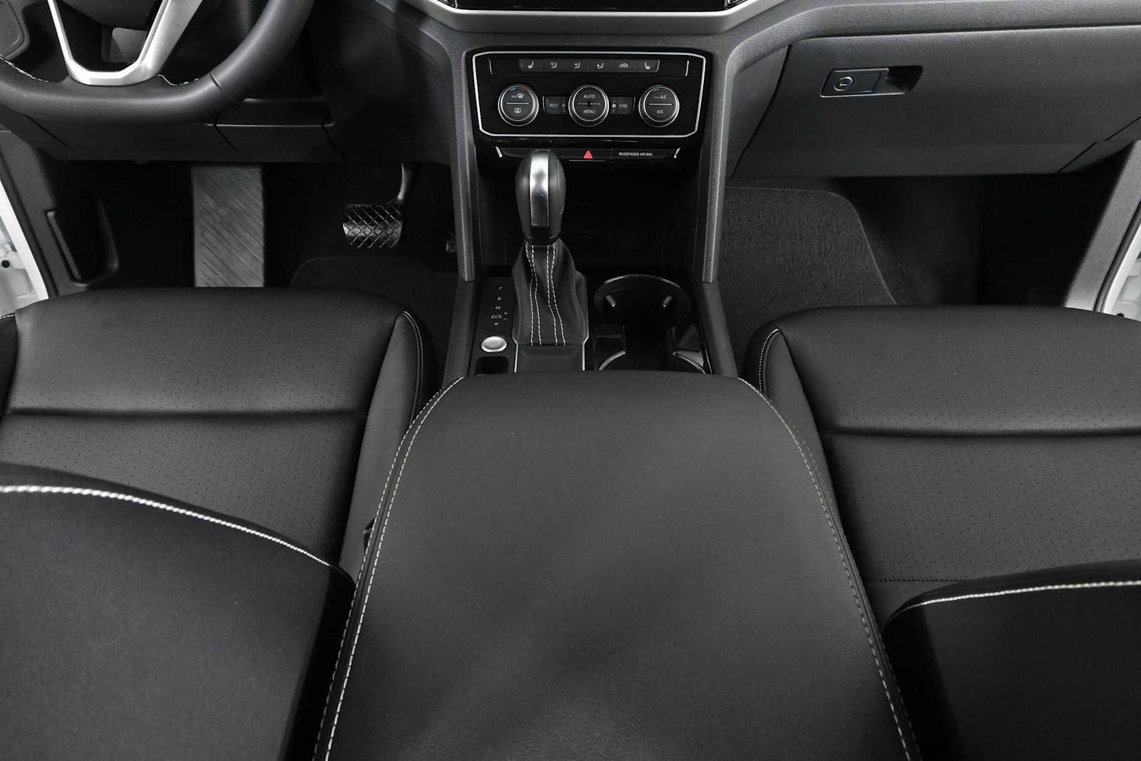 Certified 2023 Volkswagen Atlas SE FWD image 16