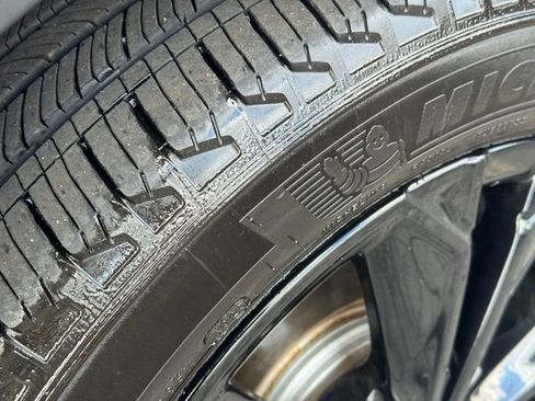 Used 2024 Honda CR-V Sport Touring image 11