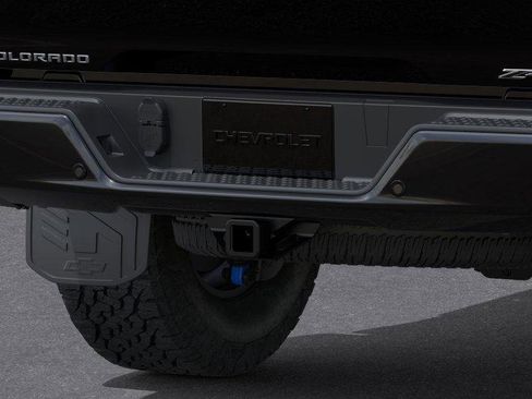 New 2026 Chevrolet Colorado ZR2 image 14