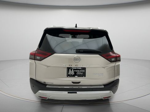 Used 2023 Nissan Rogue Platinum w/ Platinum Premium Package AWD/4WD image 7