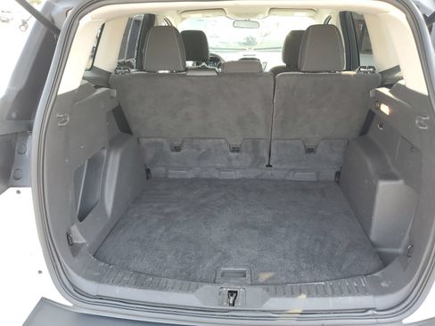 Used 2014 Ford Escape SE w/ Equipment Group 201A FWD image 9