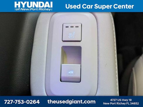 Used 2025 Hyundai Santa Fe Calligraphy FWD image 20