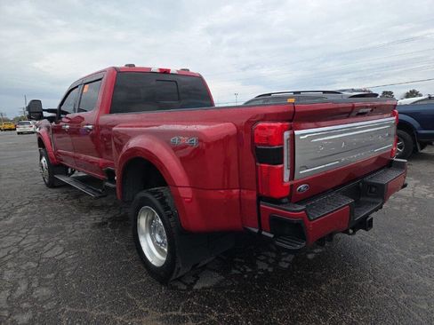 Used 2024 Ford F450 Platinum AWD/4WD image 2