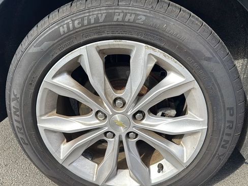 Used 2019 Chevrolet Malibu LT FWD image 13