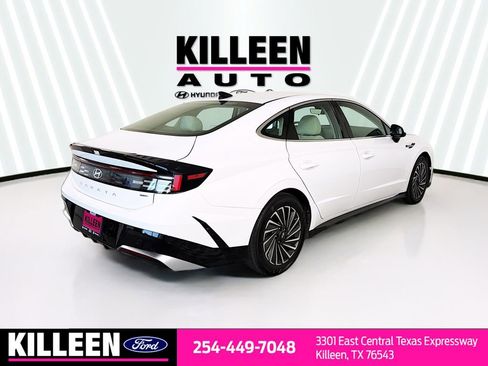 Used 2025 Hyundai Sonata SEL FWD image 8