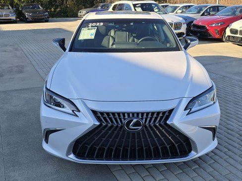 Used 2023 Lexus ES 350 w/ Premium Package image 2