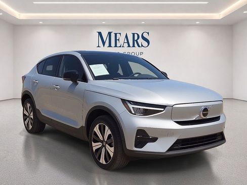 Certified 2023 Volvo C40 Recharge Core AWD/4WD image 8