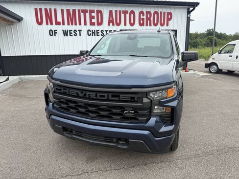 Used 2023 Chevrolet Silverado 1500 Custom w/ LPO, Dark Essentials Package RWD image 3