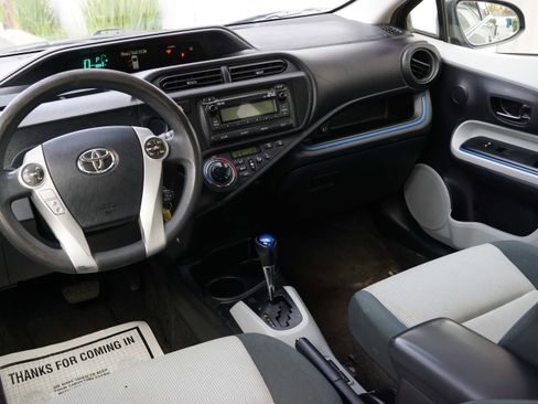 Used 2013 Toyota Prius C Two image 31