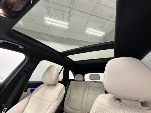 New 2026 Mercedes-Benz GLC 300 4MATIC image 37