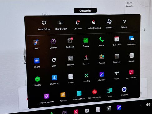 Used 2023 Tesla Model Y Long Range image 26