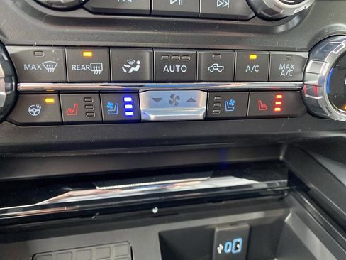 New 2026 Ford F250 Lariat w/ FX4 Off-Road Package image 8