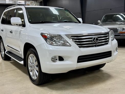 Used 2009 Lexus LX 570 4WD image 10