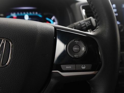 Used 2020 Honda Pilot Touring image 29