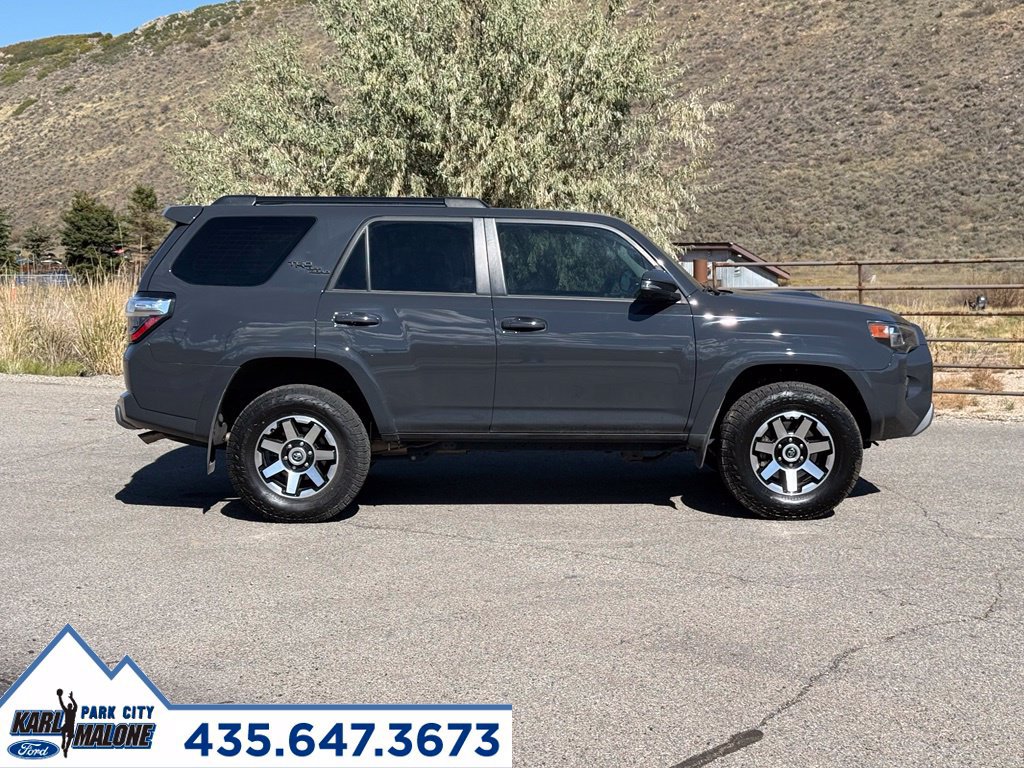 Used 2024 Toyota 4Runner TRD Off-Road Premium w/ Moonroof Package AWD/4WD image 6