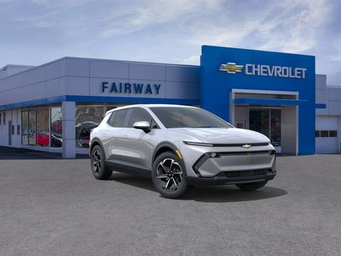 New 2026 Chevrolet Equinox EV LT w/ Comfort Package AWD/4WD image 1