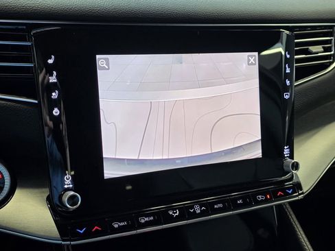 New 2025 Jeep Wagoneer L Series III w/ Premium Group I image 24