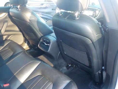 Used 2015 Maserati Ghibli S Q4 AWD/4WD image 22