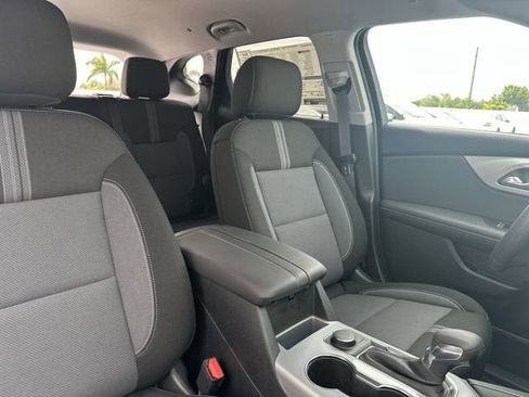 New 2025 Chevrolet Blazer LT image 30
