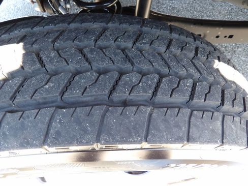 Used 2024 Ford F550 2WD Crew Cab Super Duty image 57